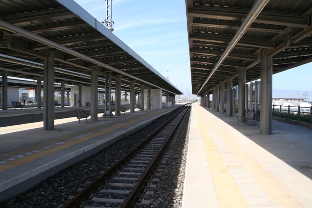 Getting there - By train: Arrival at Corinth railway station 